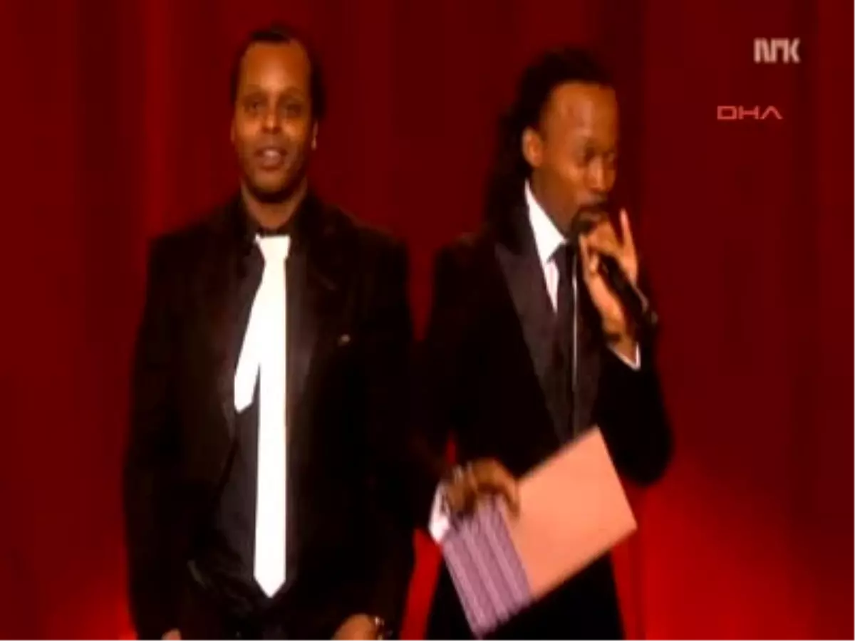 Törende Irkçı Şaka Pahalıya Mal Oldu