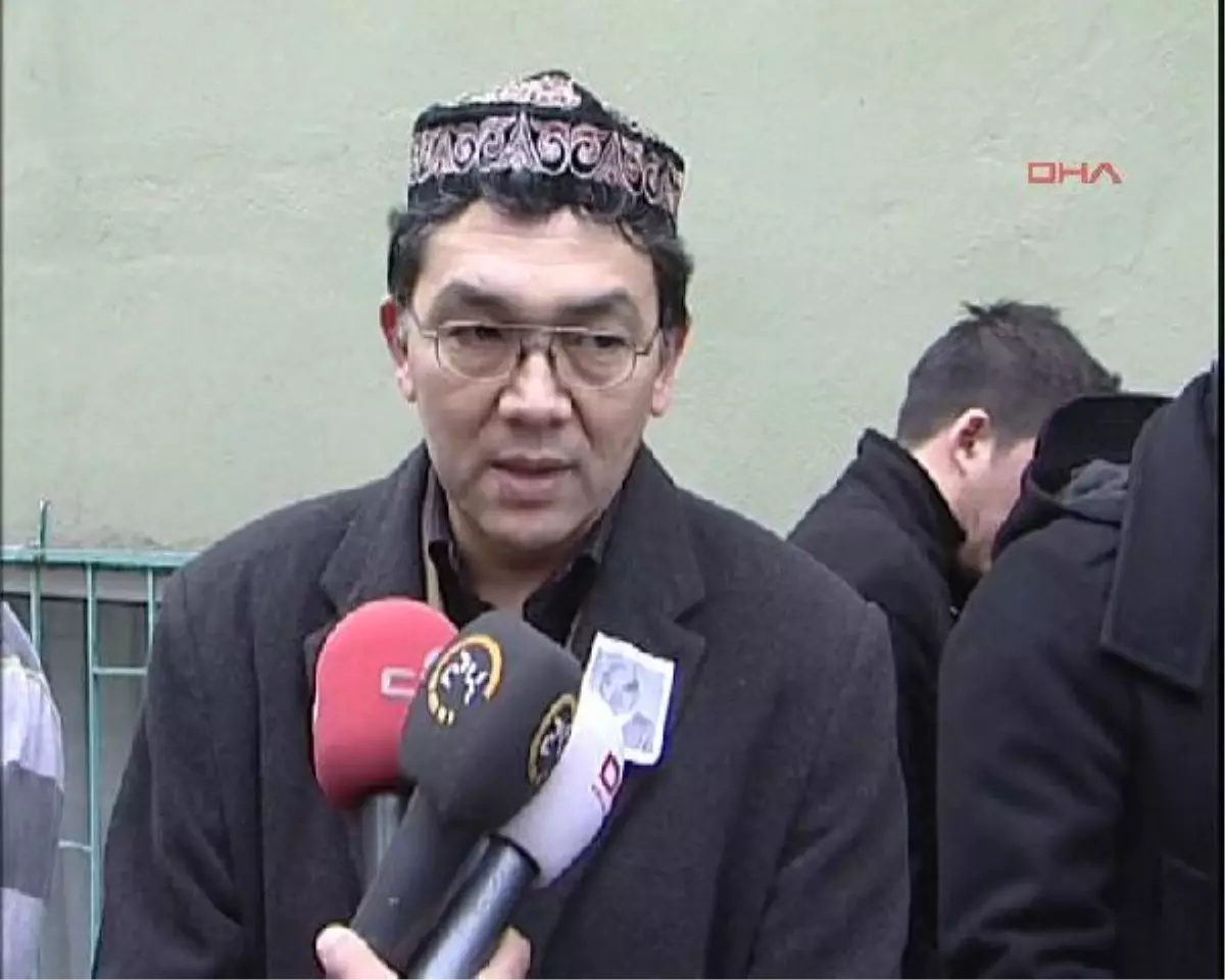 Türkiye\'deki Kazakların Lideri Son Yolculuğuna Uğurlandı