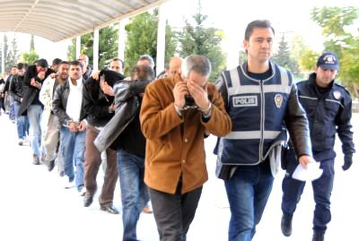 Uyuşturucu Tacirlerine Şafak Baskını