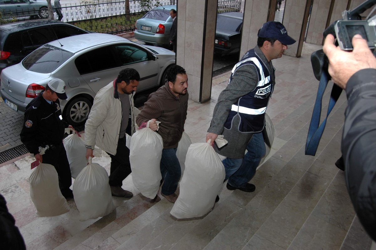 71 Kilo Esrarla Yakalanan 4 Kişi Tutuklandı