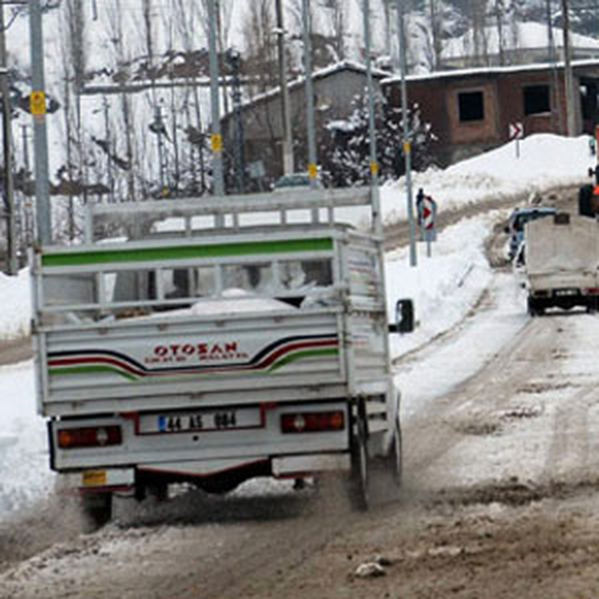 Adıyaman-Malatya Yolunda Araçlar Mahsur Kaldı