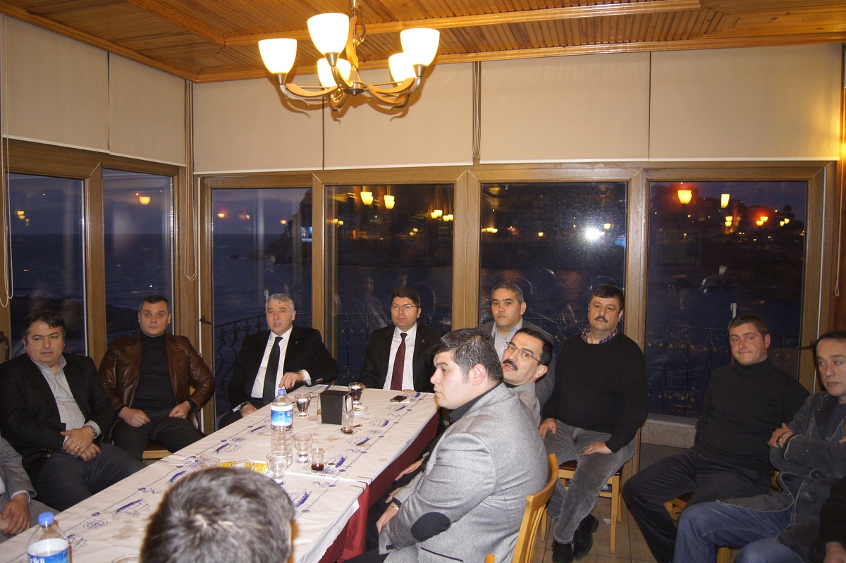 AK Parti Düzce Milletvekili Arslan, Amasra İlçe Teşkilatı ile Bir Araya Geldi