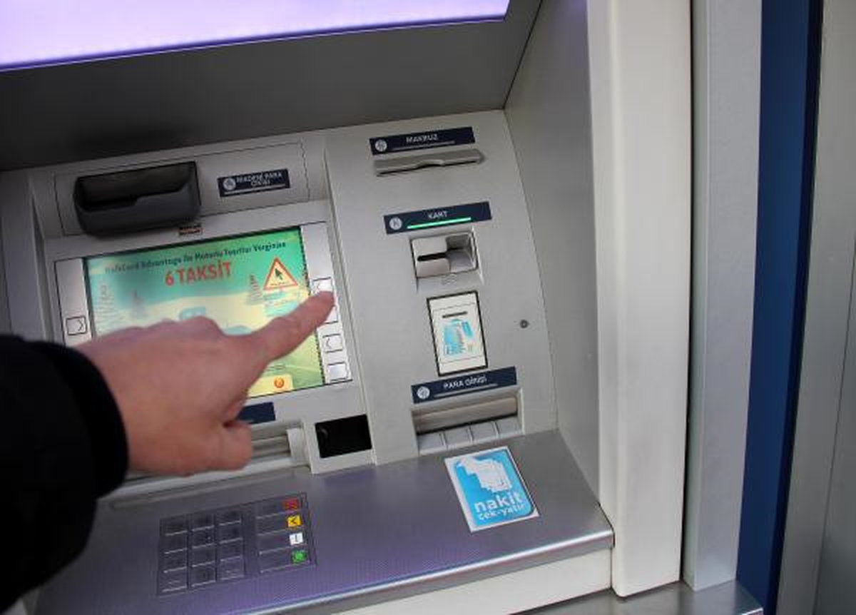 Atm\'deki Dolandırıcılık Girişimi Erken Fark Edildi