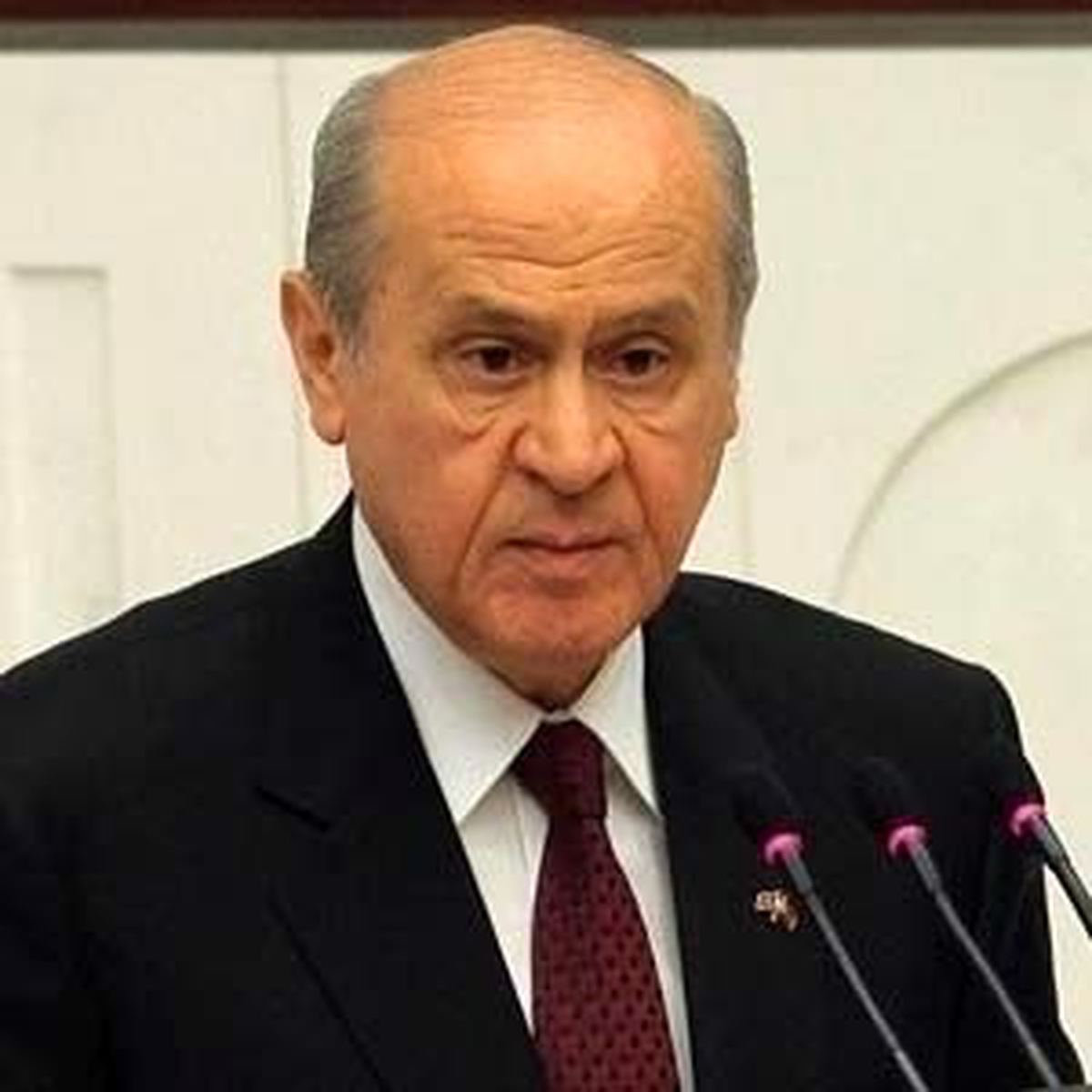 Bahçeli Denktaş'ın Cenaze Törenine Katılacak