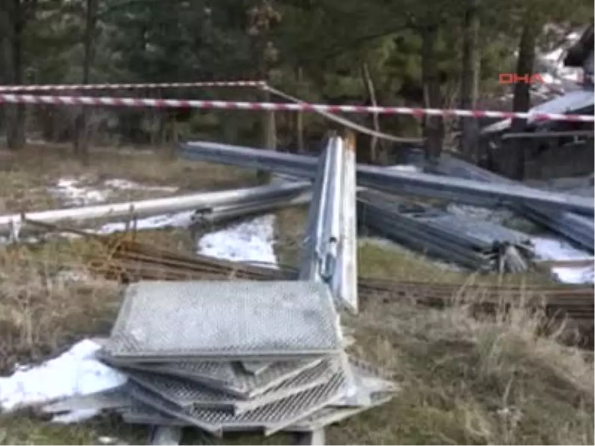 Baz İstasyonu Eyleminde Bayıldı