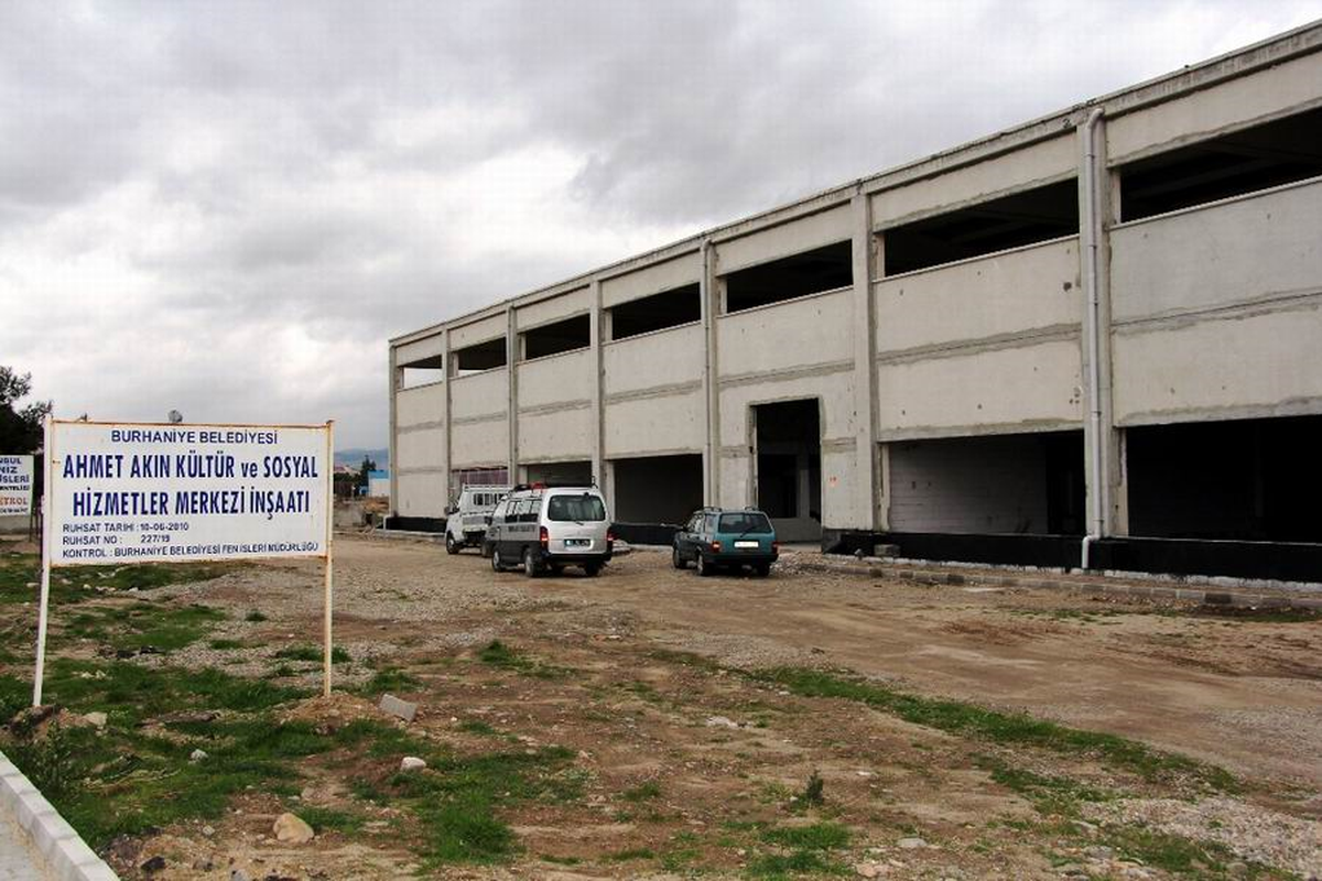 Burhaniye'de Belediyespor'a Yeni Tesis