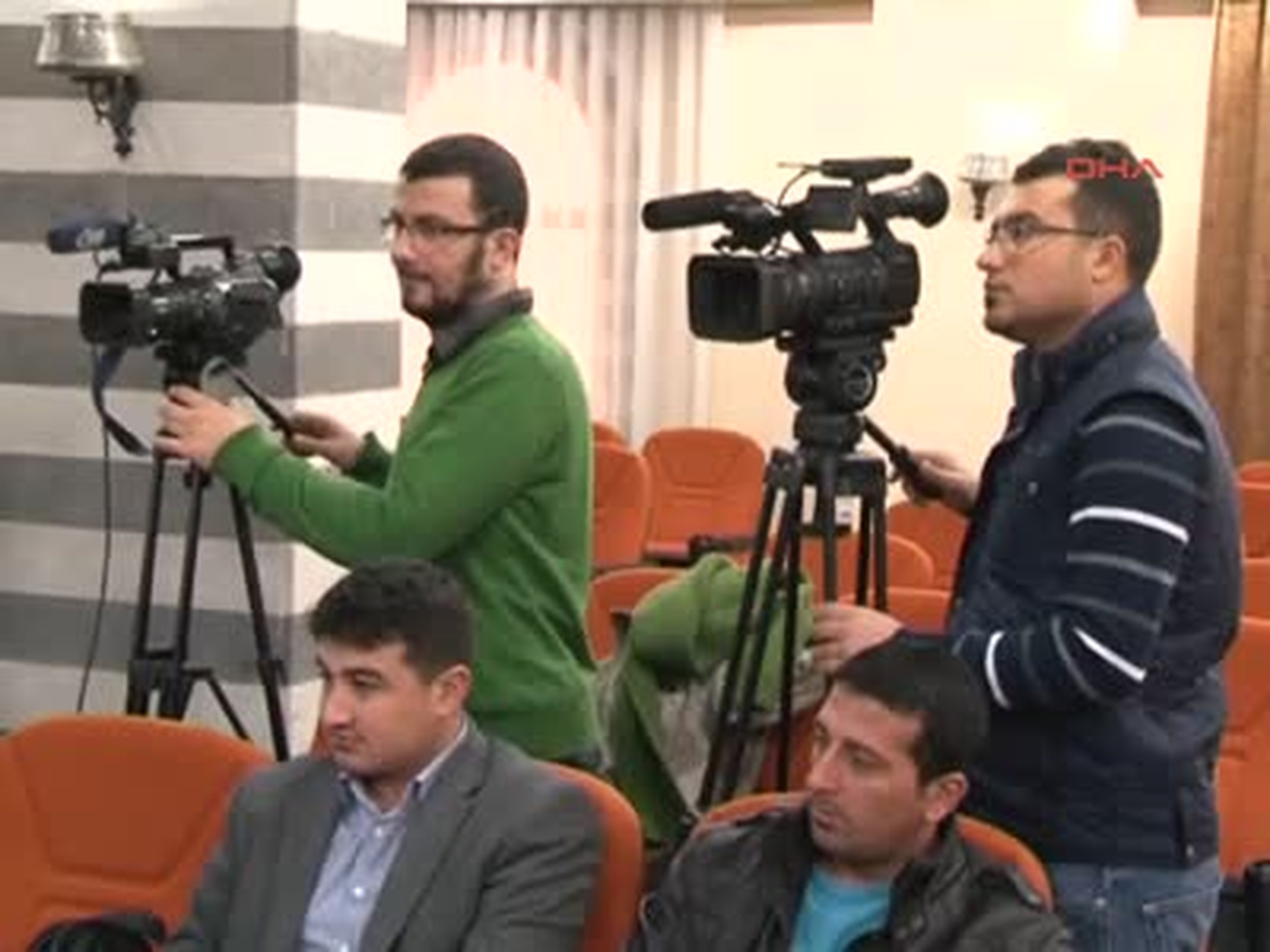 Diyarbakır1ahmet Türk Siyasi Partiyi Susturmayı Düşünüyorsanız Bunun Adı Faşizmdir