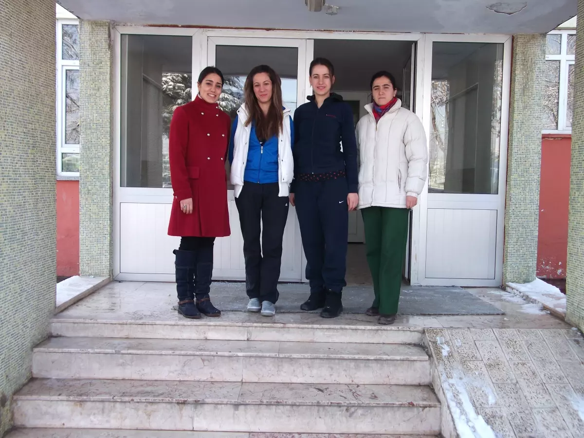 Düzce\'de Antrenörler Yetenekleri Ortaya Çıkaracak