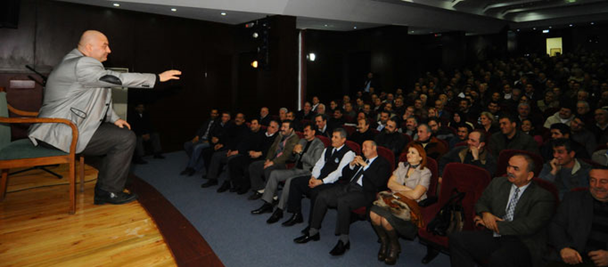 Halkla İlişkiler ve İletişim Eğitimi