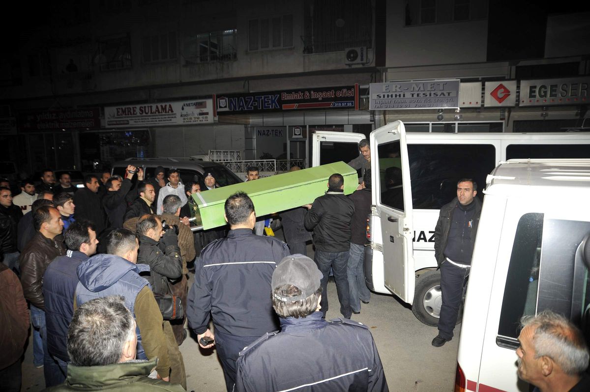 İşyerinde Canına Kıydı