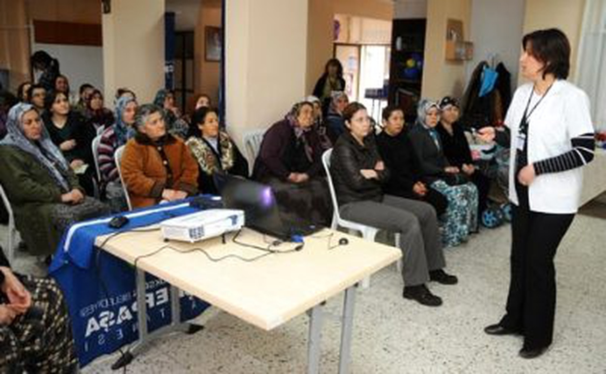 İzmirli Kadınlara "Eşrefpaşa Desteği"
