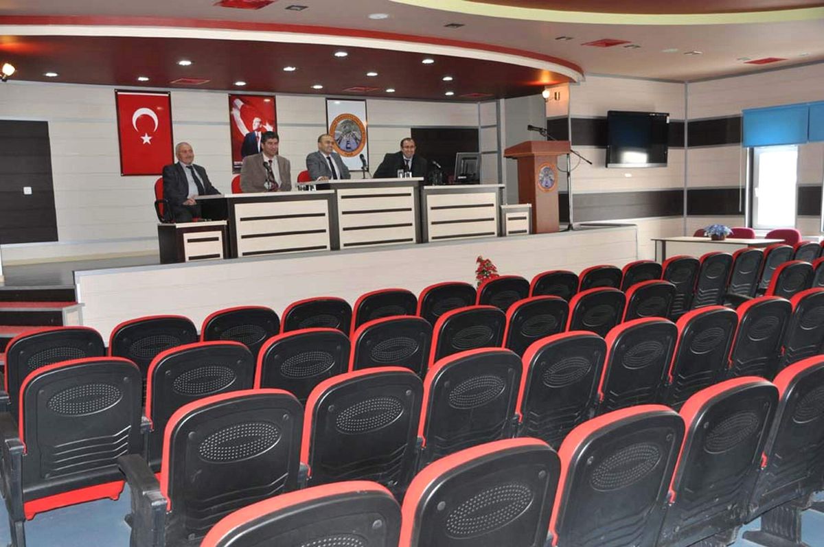 Katılım Olmayınca Seminer İptal Oldu