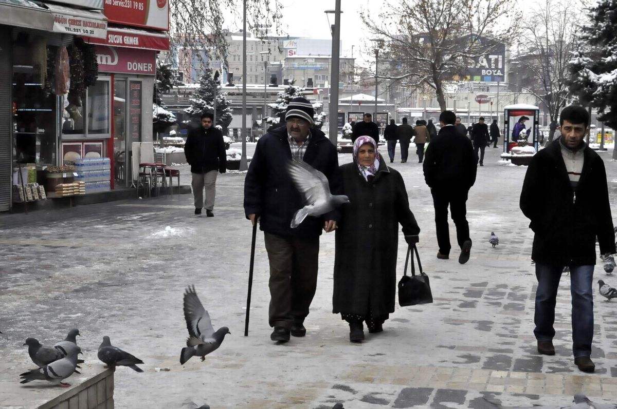 Kayserililer Buzda Dans Etti