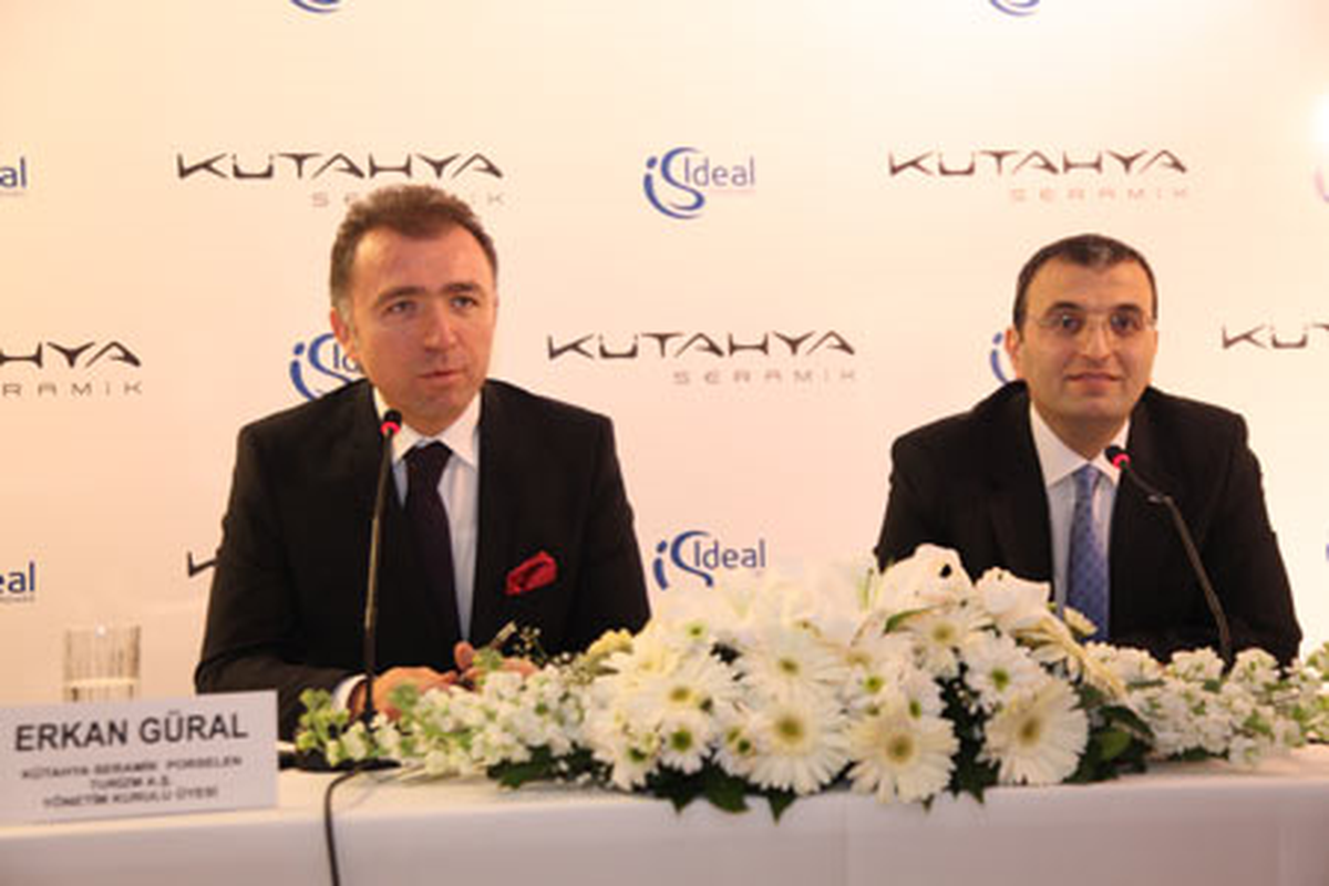 Kütahya Seramik\'ten Önemli İmza