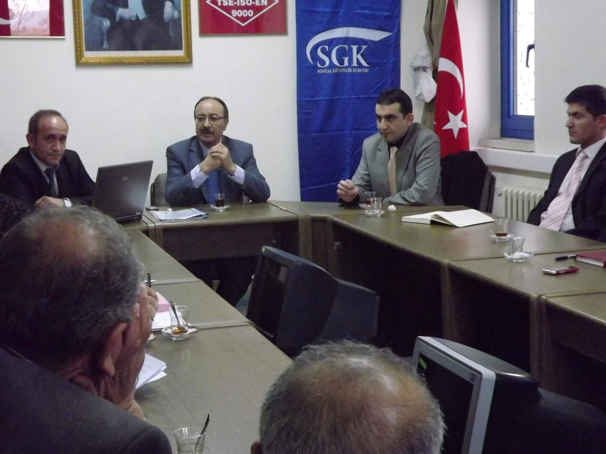 Sosyal Yardımlaşma ve Dayanışma Vakfı Çalışanlarına Gss ve Yeşilkart Eğitimi Verildi