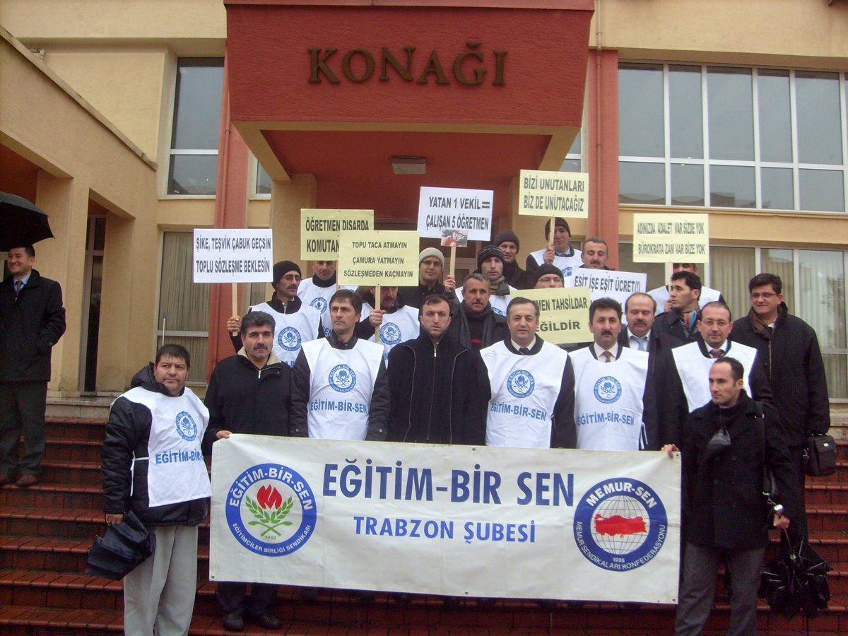 Trabzonlu Eğitimcilerin Zam Tepkisi