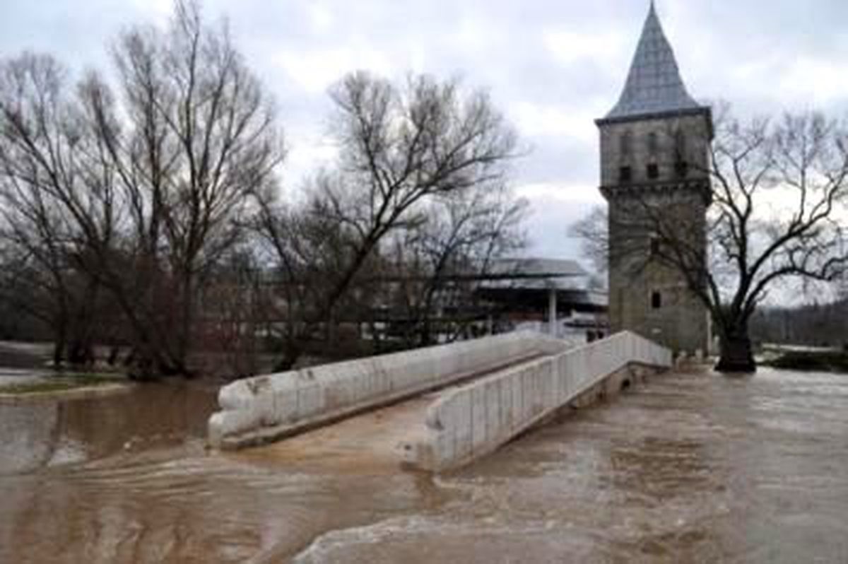 Tunca Nehri Taştı