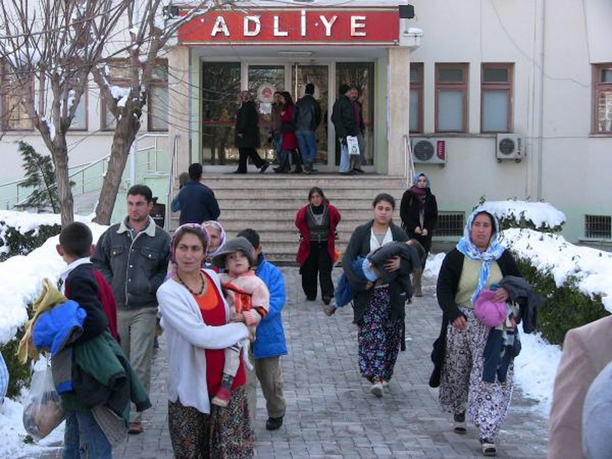 80 Sanıklı Selendi Davasına Devam Edildi