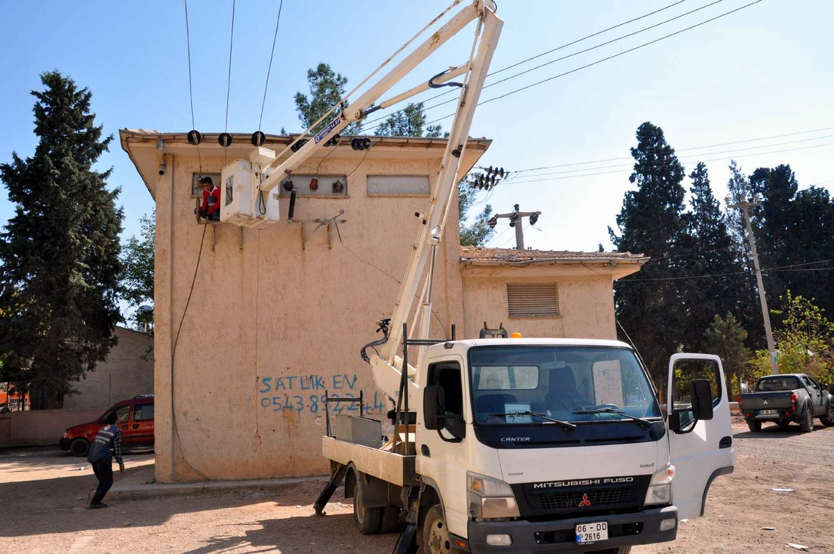 Akçakale'de 9 Saatlik Elektrik Kesintisi