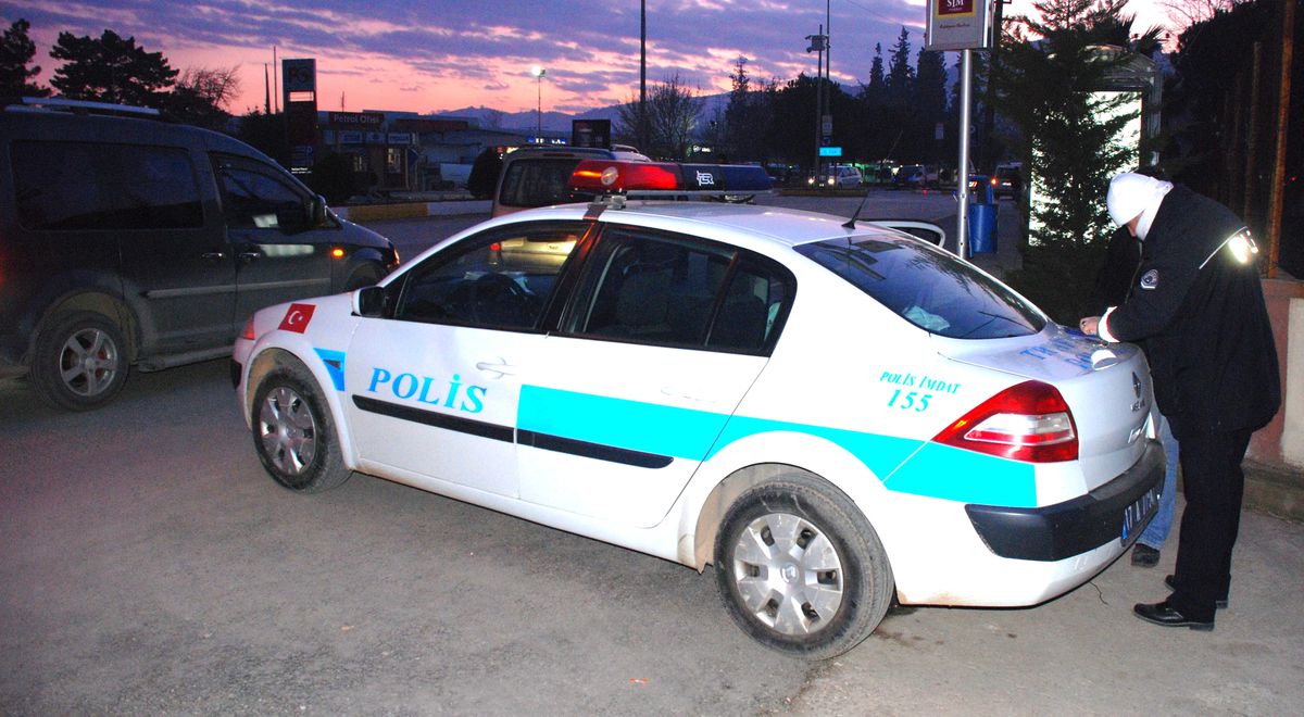 Biga\'da Araçlarda Filmli Cam Denetimi