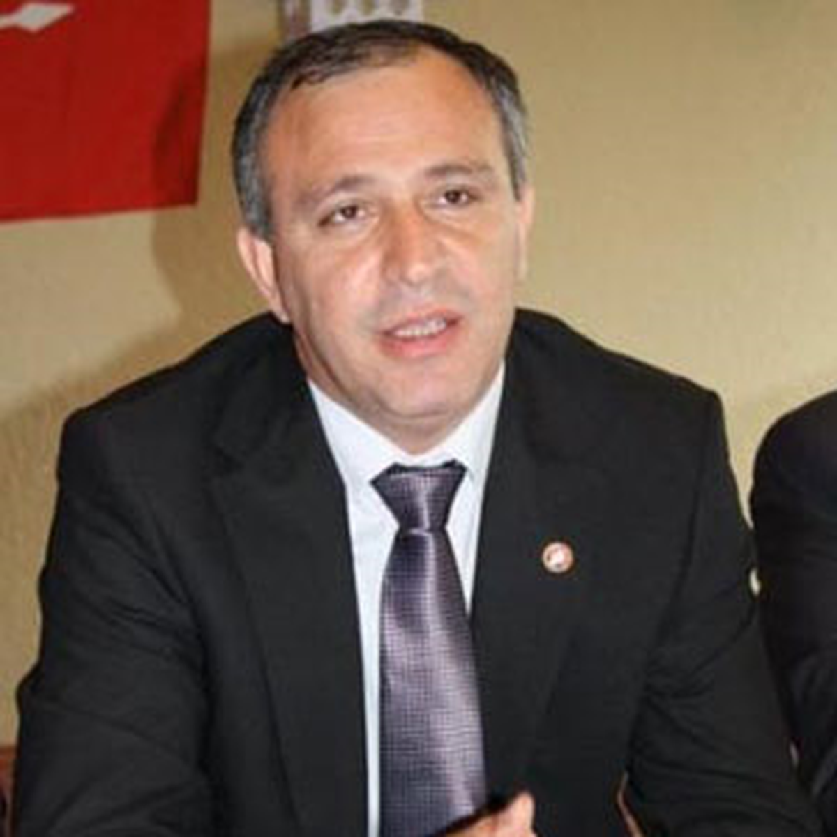 Chp'li Düzgün'den 'Tıbbi Sekreter' Sorusu