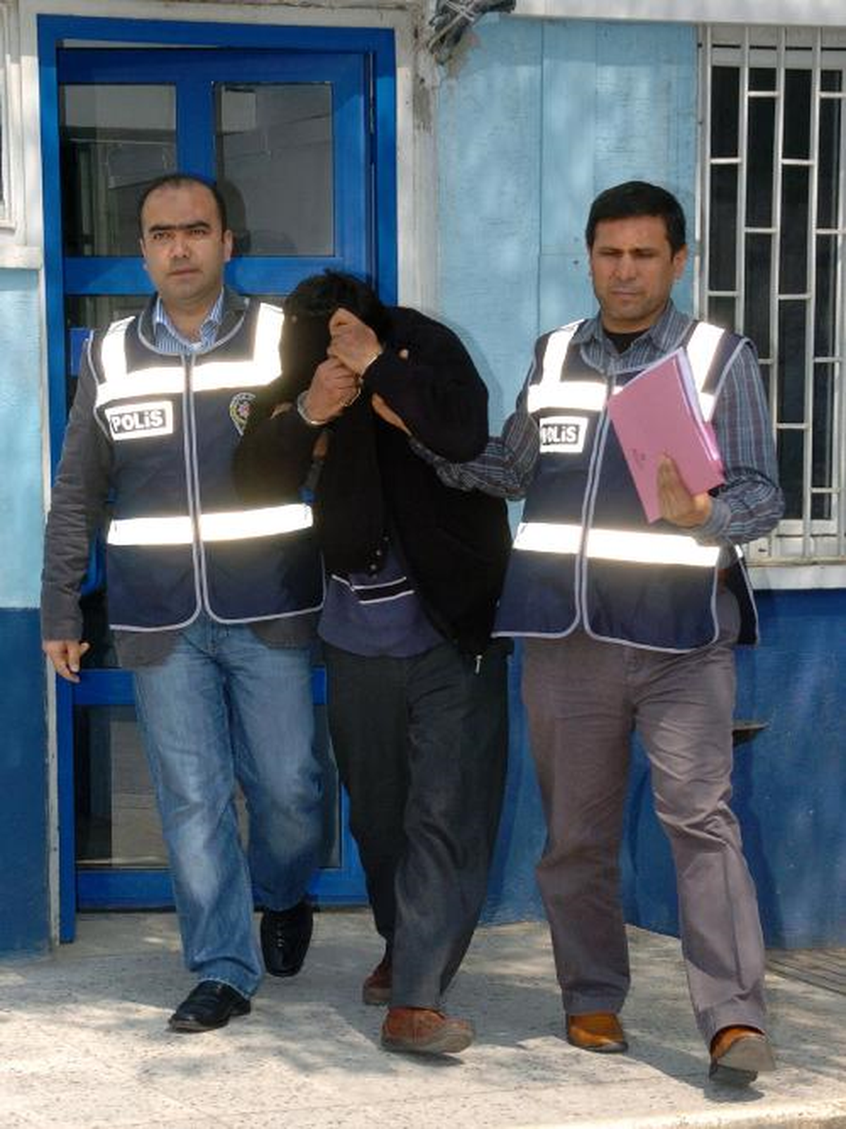 Çocuğa Cinsel İstismardan Yargılanan Sanık Mahkemede Utancından Konuşamadı