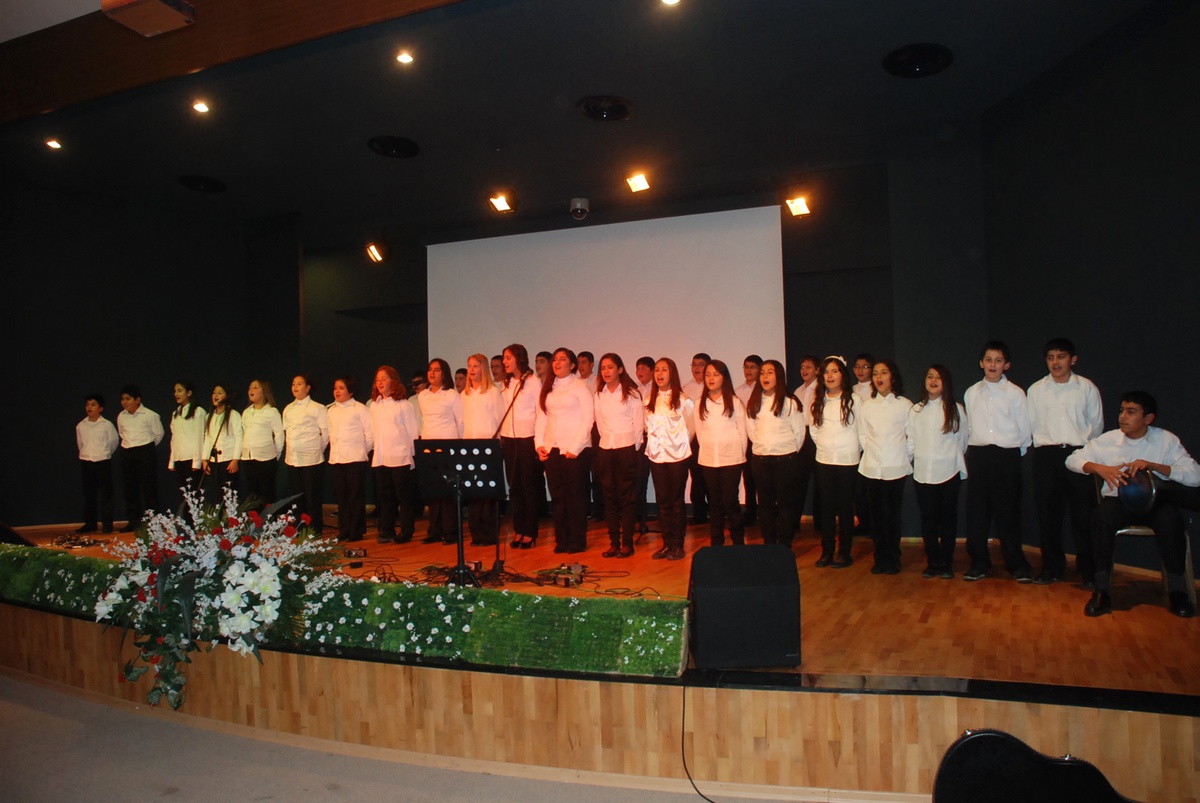 Didim Gonca Koleji\'nden Alaturka Müzik Gecesi