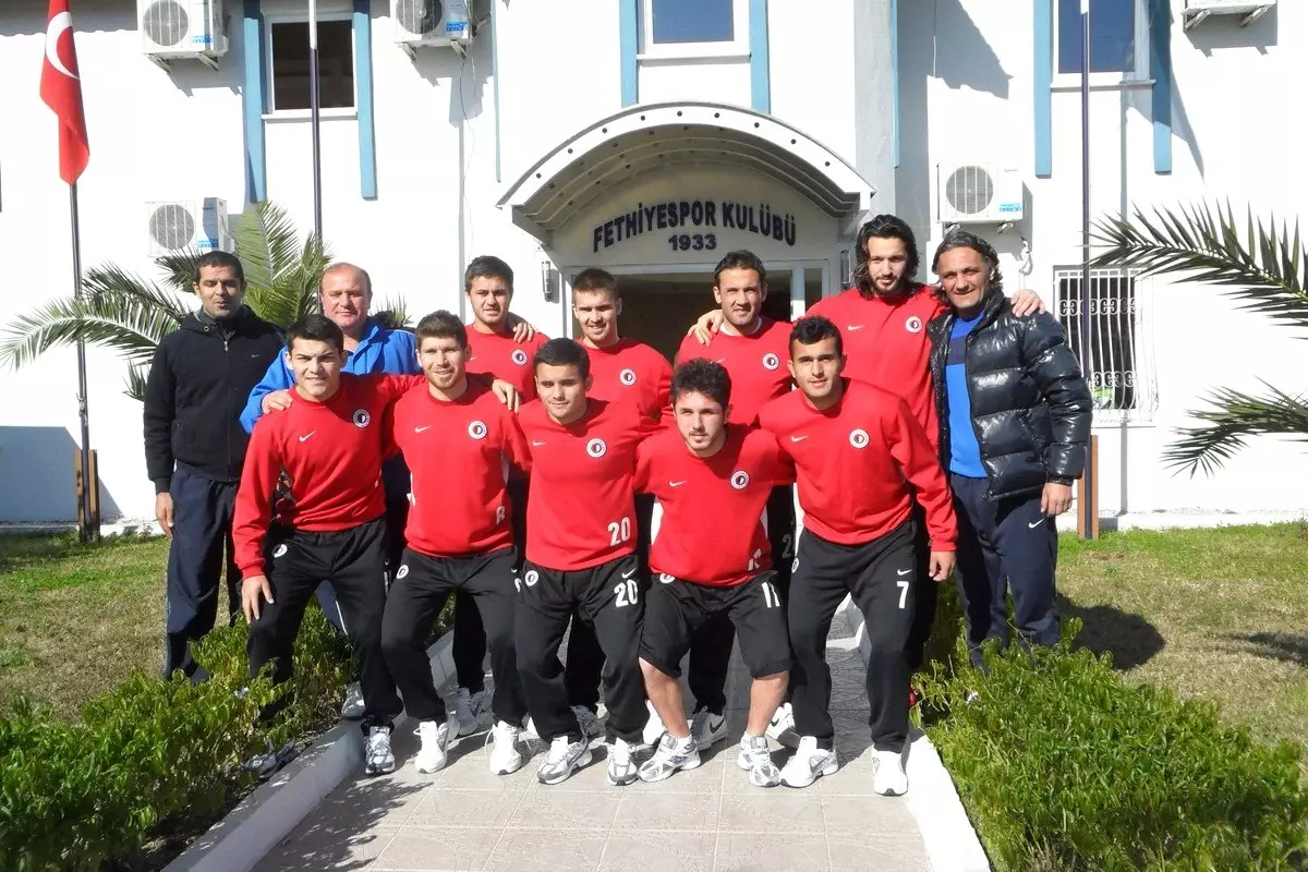 Fethiyespor\'da Kadroya 3 Yeni Takviye