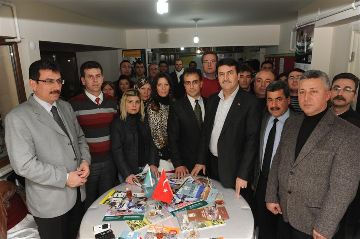 Karacabeylilere Dündar'dan 'Hayırlı Olsun' Ziyareti