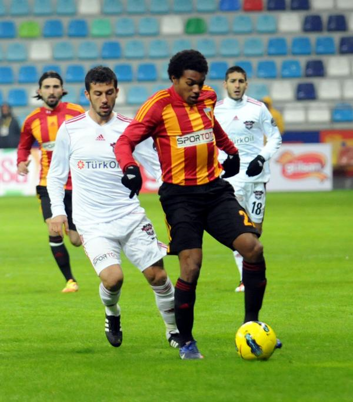 Kayserispor\'da Biseswar 3 Maç Yok