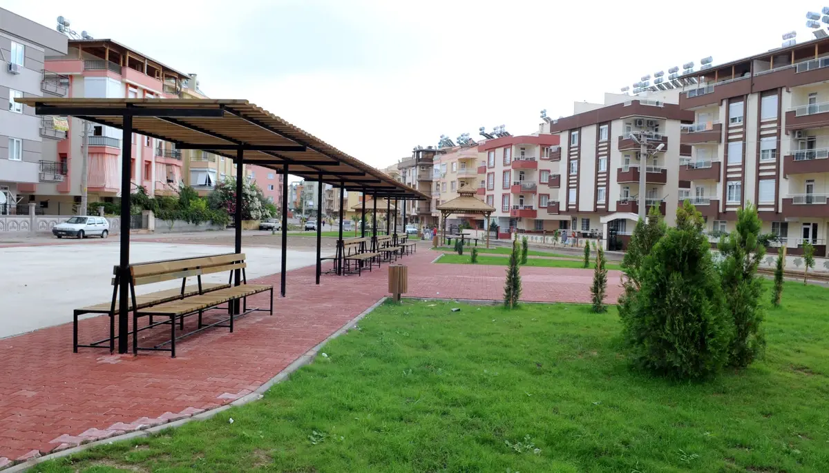 Kepez\'den Şafak Mahallesi\'ne Park