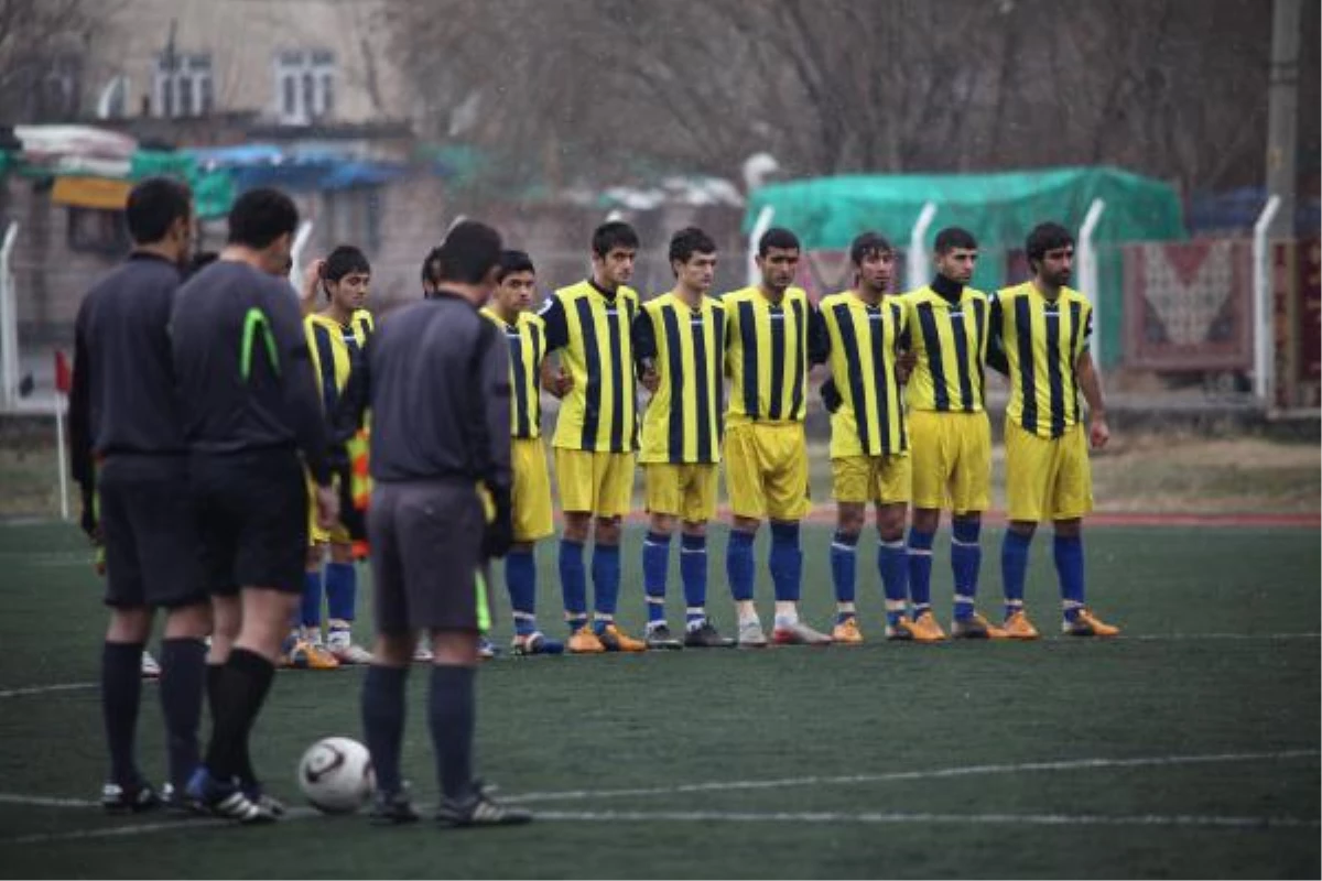 Lefter Diyarbakır\'da 4 Yıl Oynadığı Ayspor\'da Anıldı