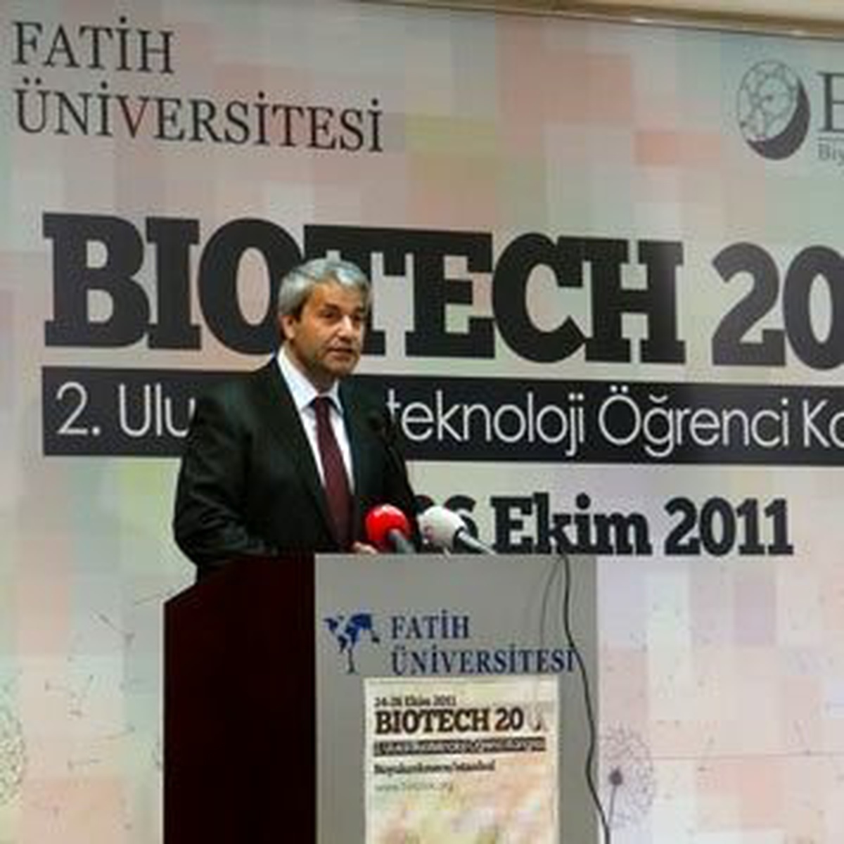 "Rezervler 100 Milyar Dolara Yaklaştı"