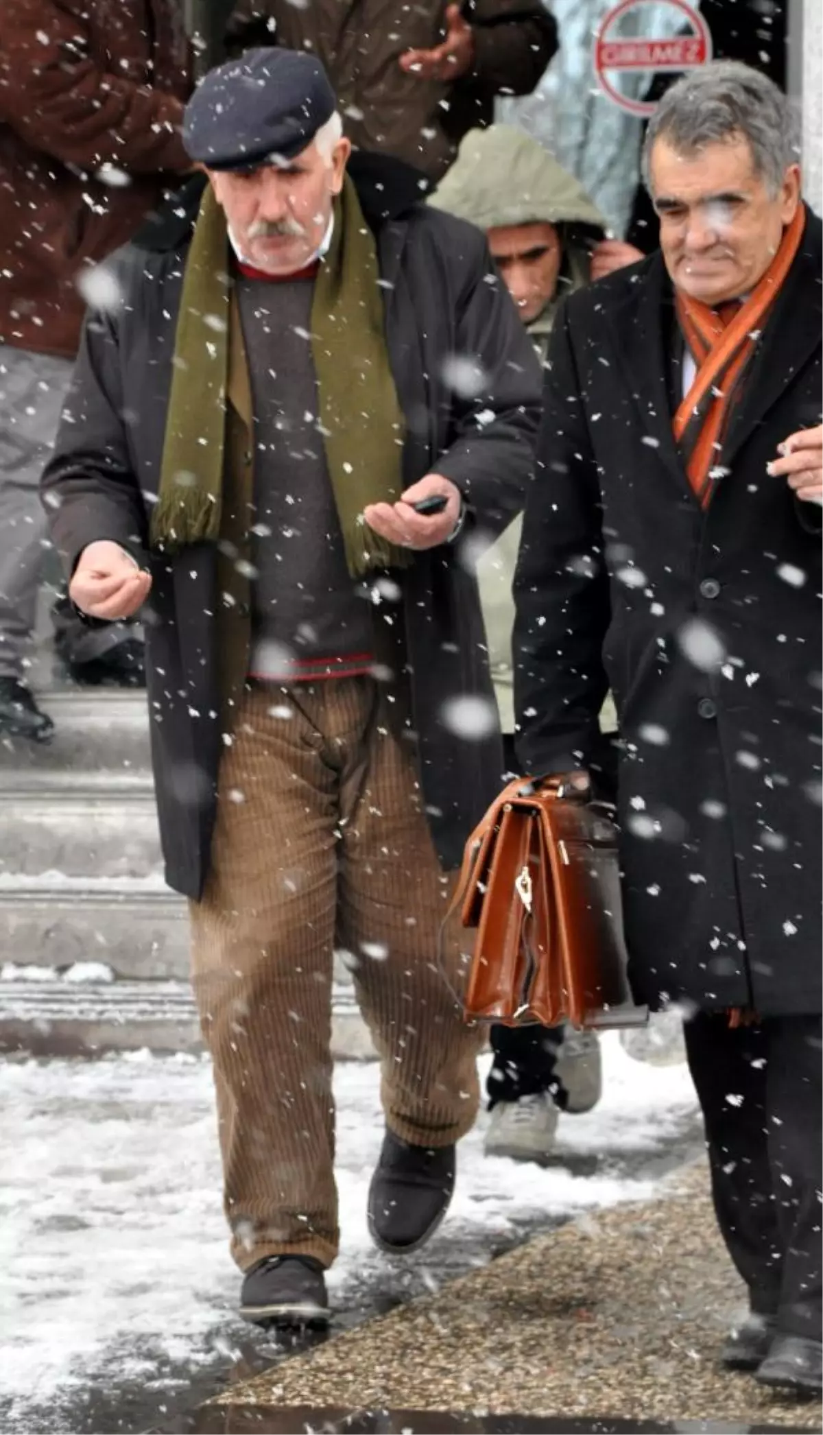 PKK'dan Mahkum Olan Oğlu İçin, 'O Benim Değil, Artık Apo'nun Evladı' Dedi