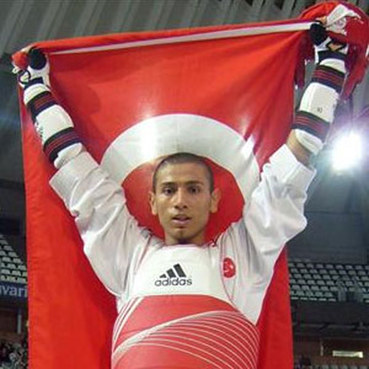 Servet Tazegül: Mesut Özil Gibi Türkiye'yi Satmadım