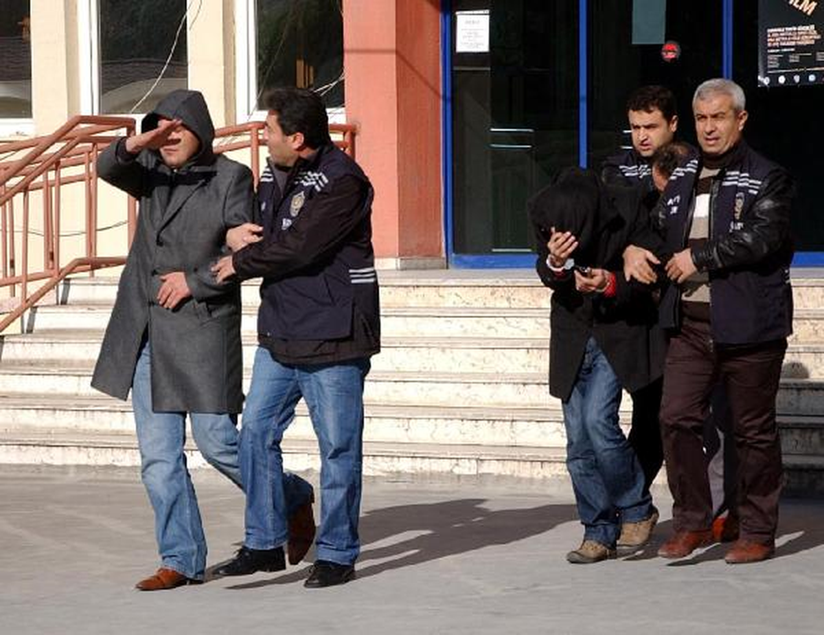 Siparişle Dolandırıcılık Çetesi