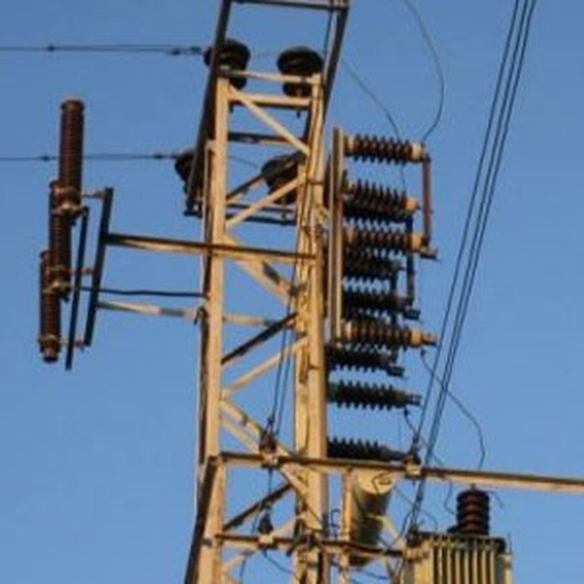 Trafo Yangını Elektriksiz Bıraktı