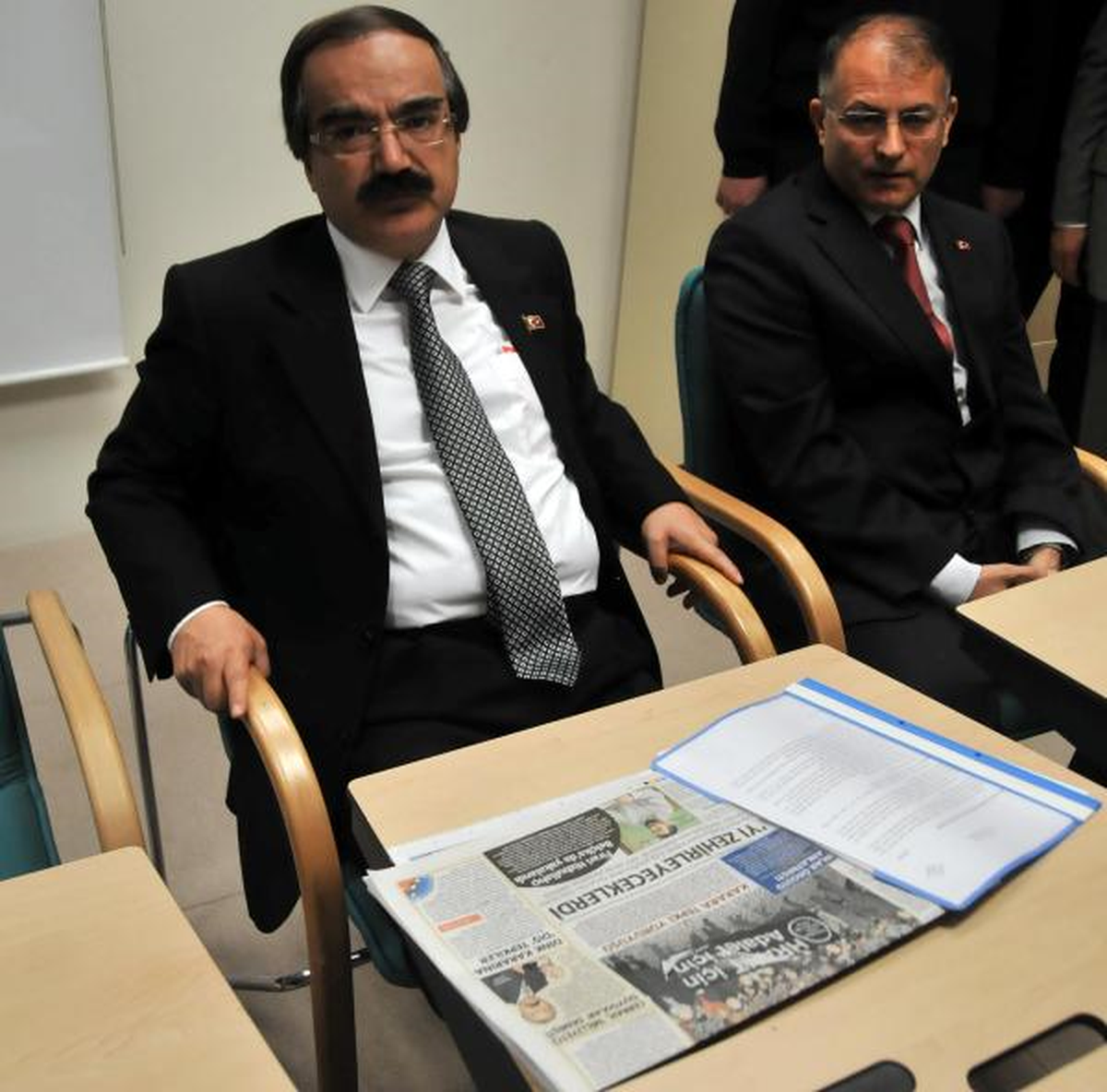 Vali Coş, El Kaide\'nin Adana Suyunu Zehirleyeceği İddiasını Yalanladı(2)