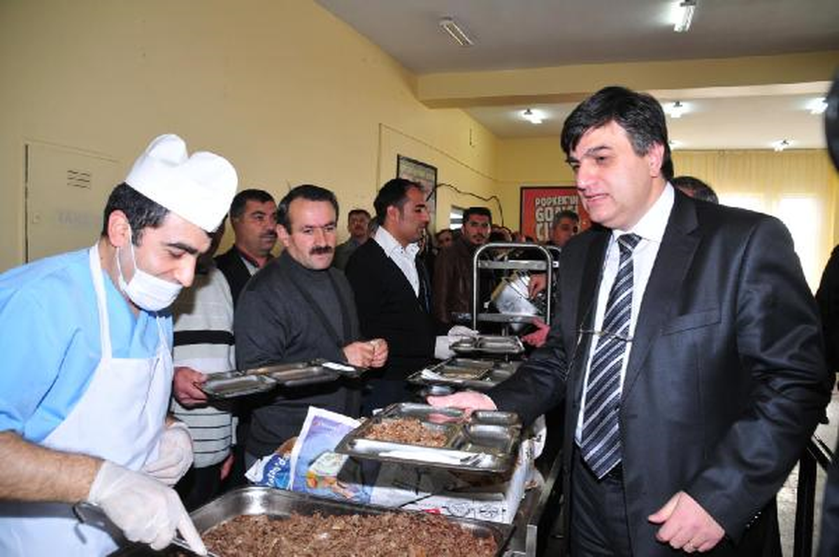 YÖK Başkanı Çetinsaya, İlk Ziyaretini Van'a Yaptı (2)