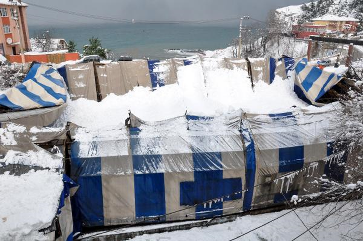 Zonguldak\'ta Eğitime Kar Engeli