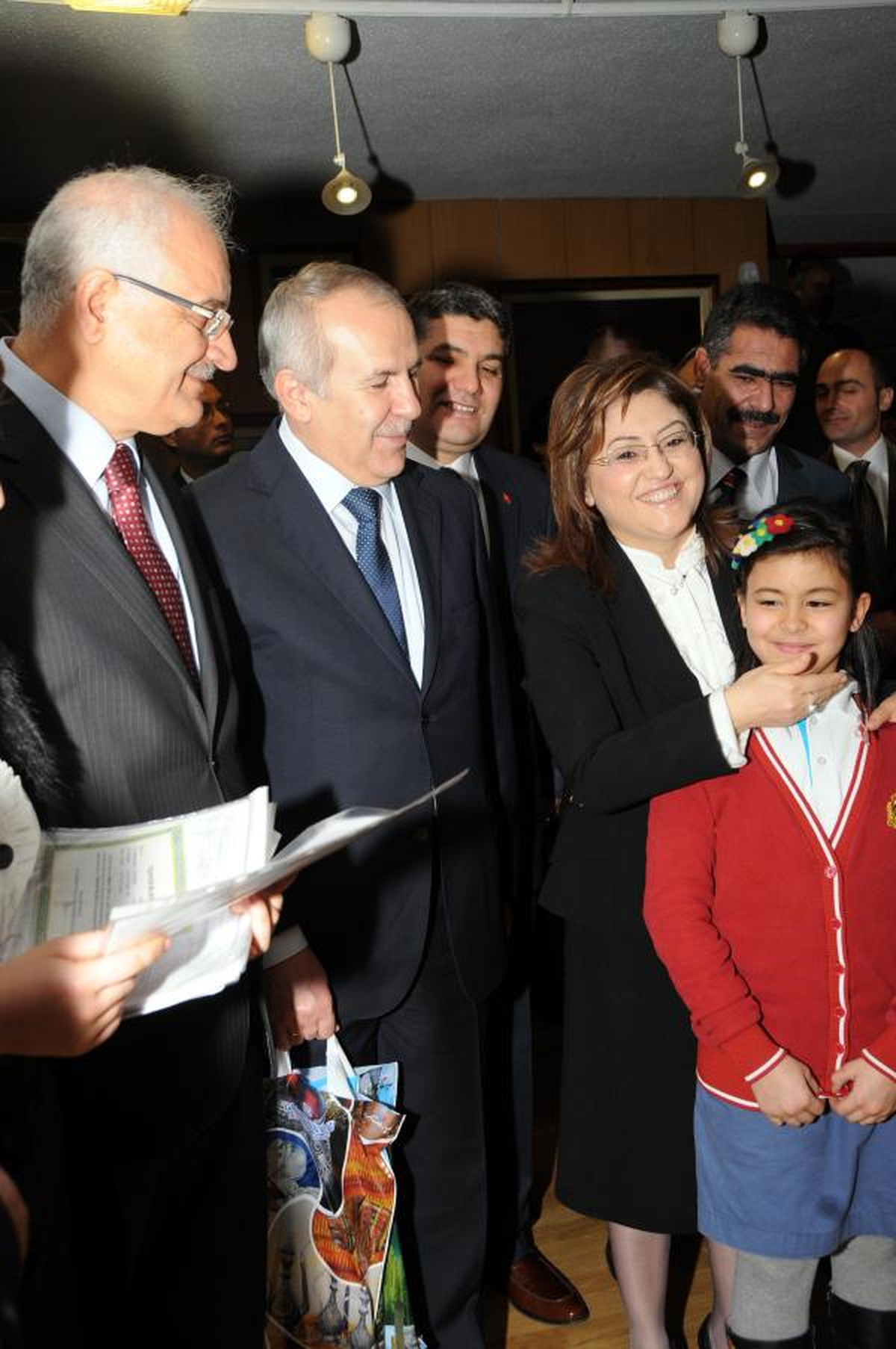 Bakan Şahin: Çocuk Gelinlere Müsaade Etmeyiz