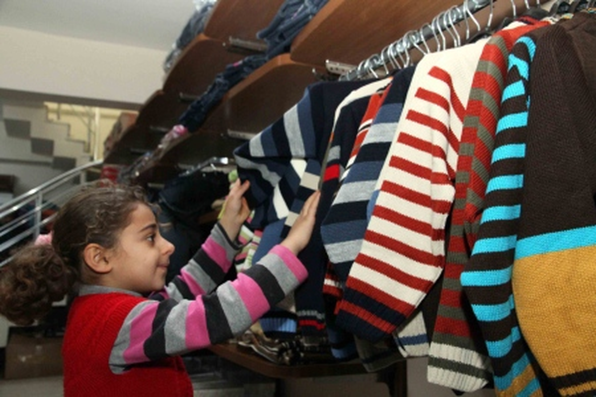 Bu Mağazadan 1 Yılda 15 Bin Kişi Bedava Giyindi
