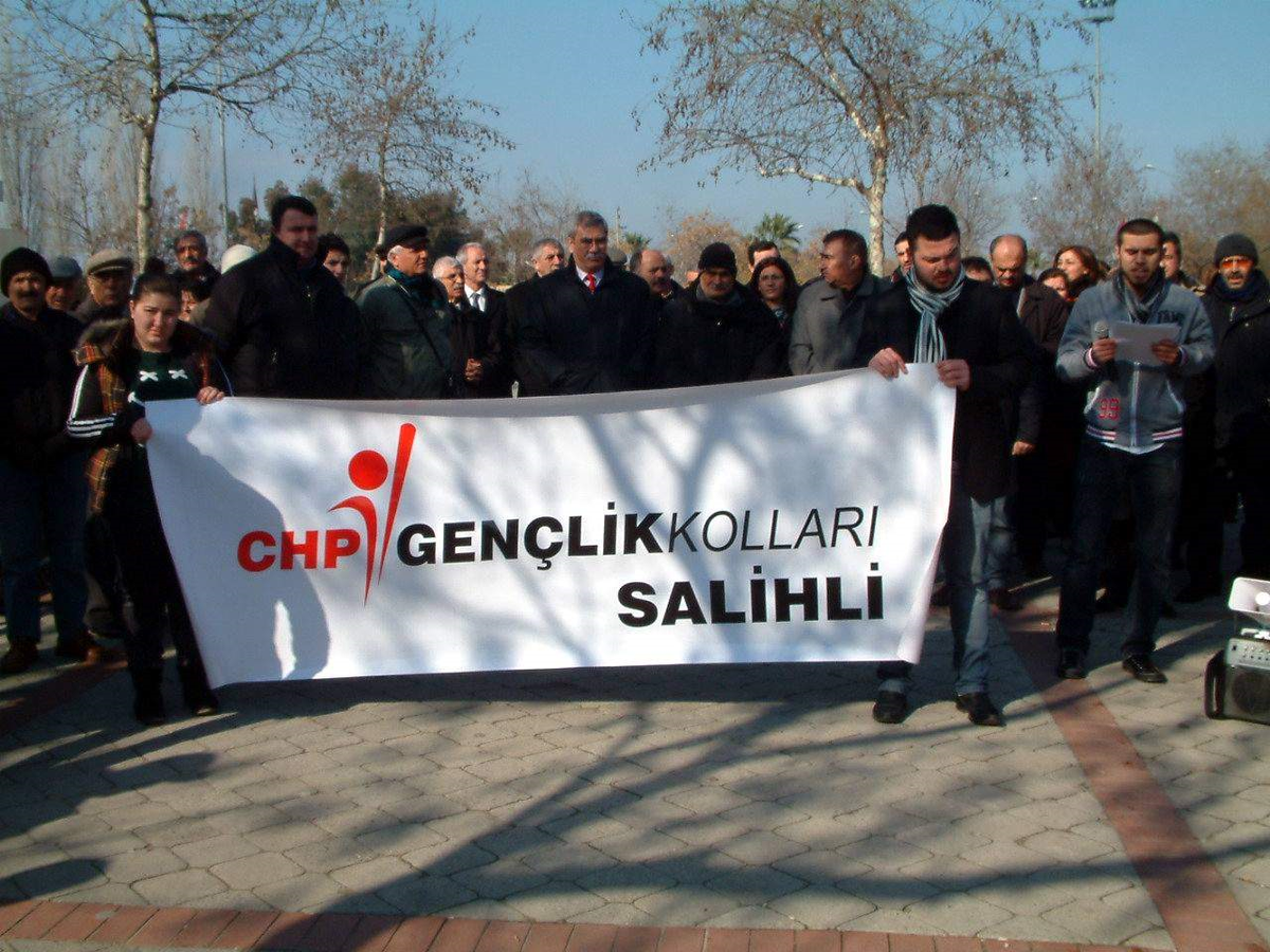CHP Salihli Gençlik Kollarından Protesto