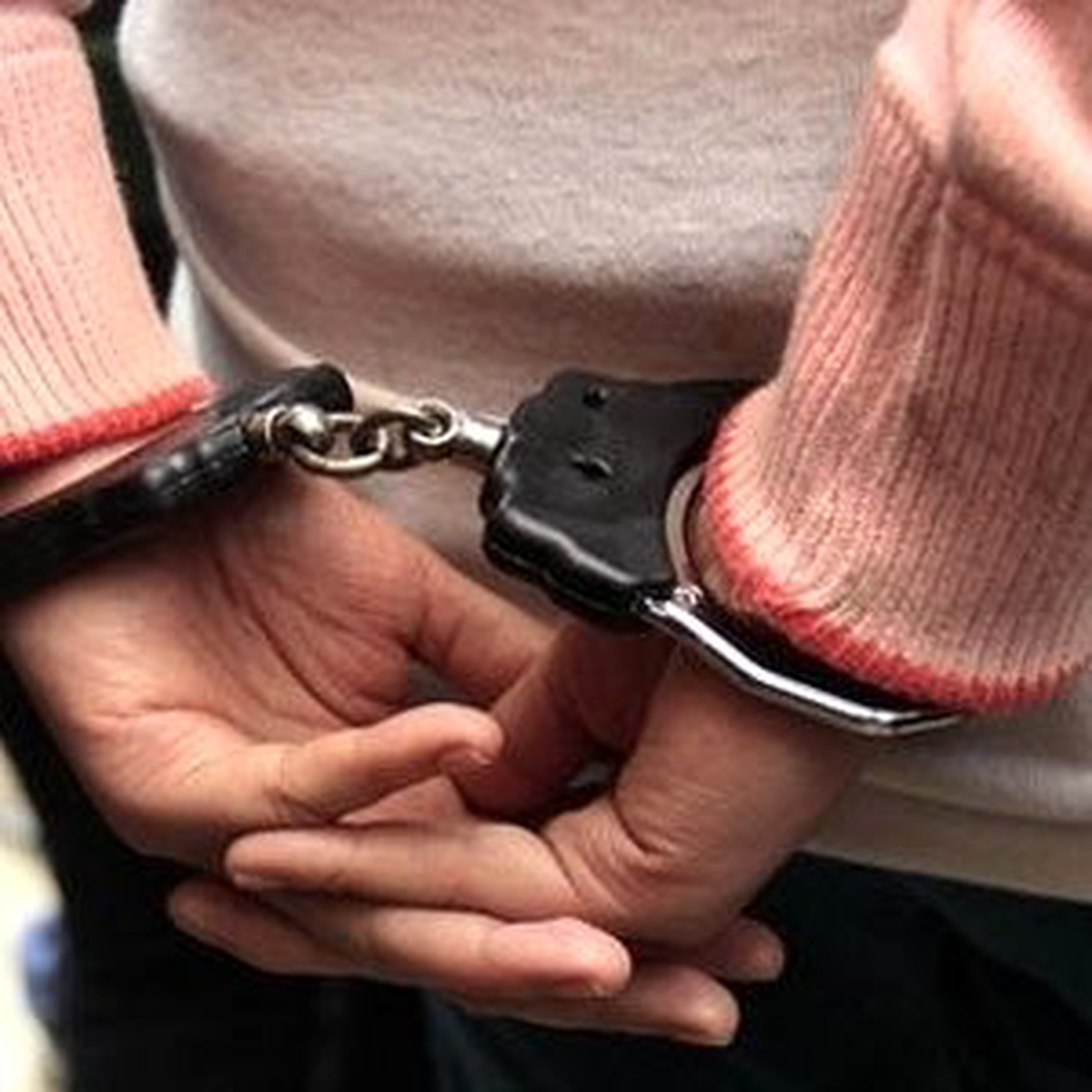 Çorum'da 4 Ayrı Evden Hırsızlık Yapan Zanlı Çatı Katında Yakalandı