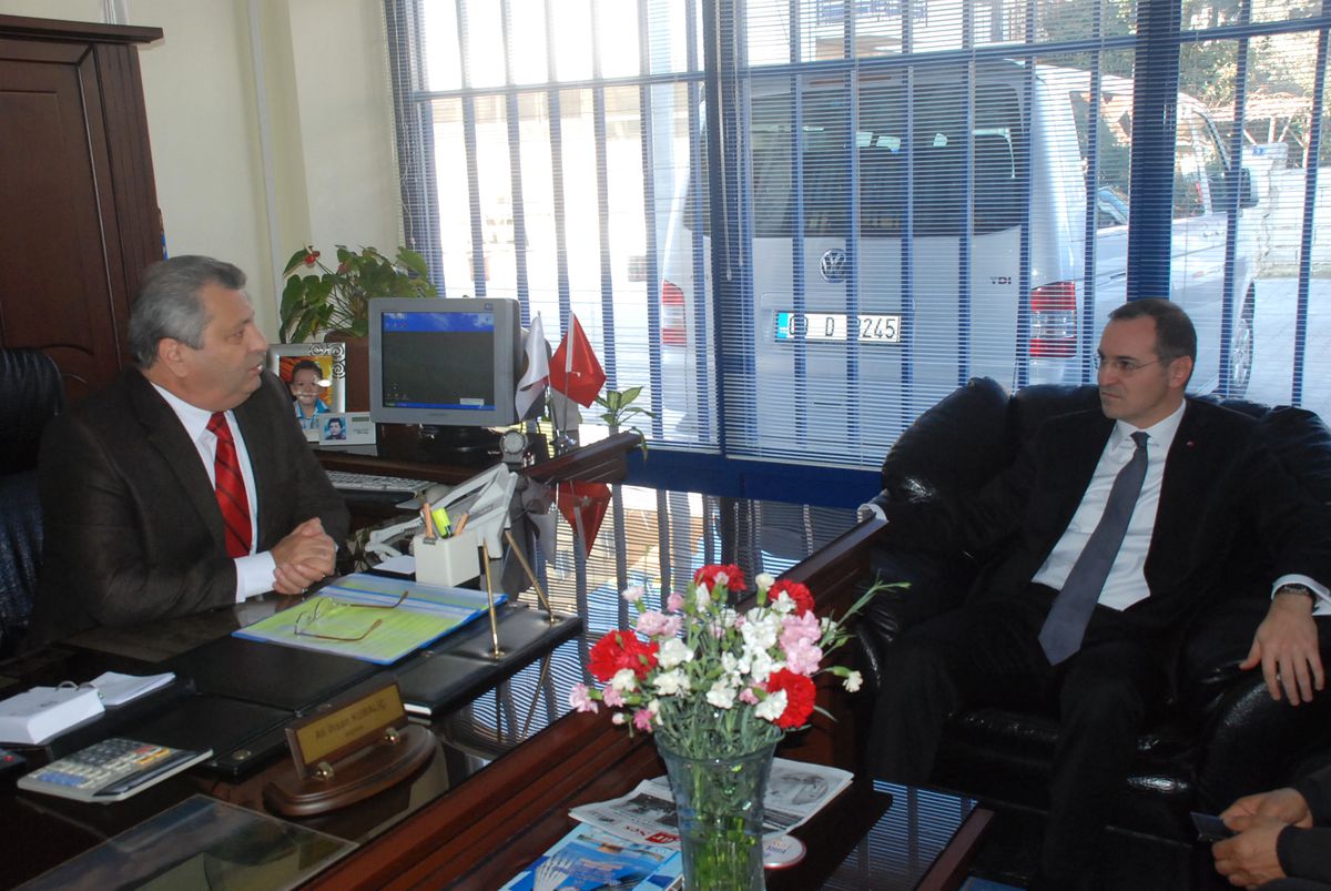 Didim Esnaf Kefalet Kooperatifi Kaymakam Emiroğlu\'nu Ağırladı