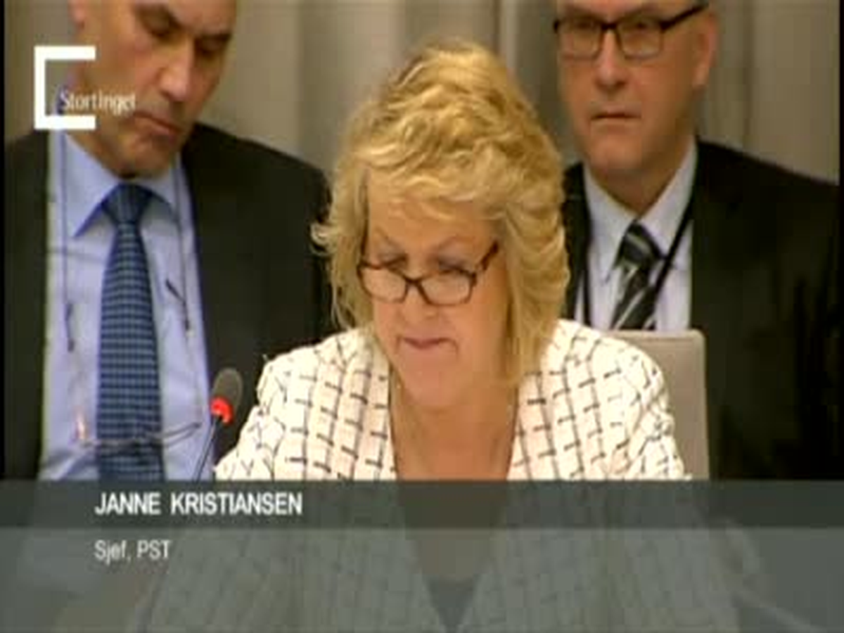 Dilini Tutamayan Gizli Servis Şefi İstifa Etti