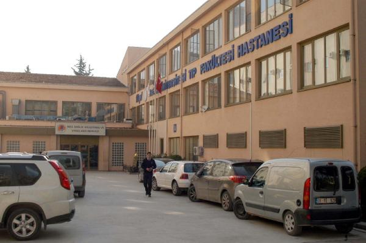 Doktorsuz Kalan Mersin Tıp Çocuk Nöroloji Polikliniğini Kapattırdı