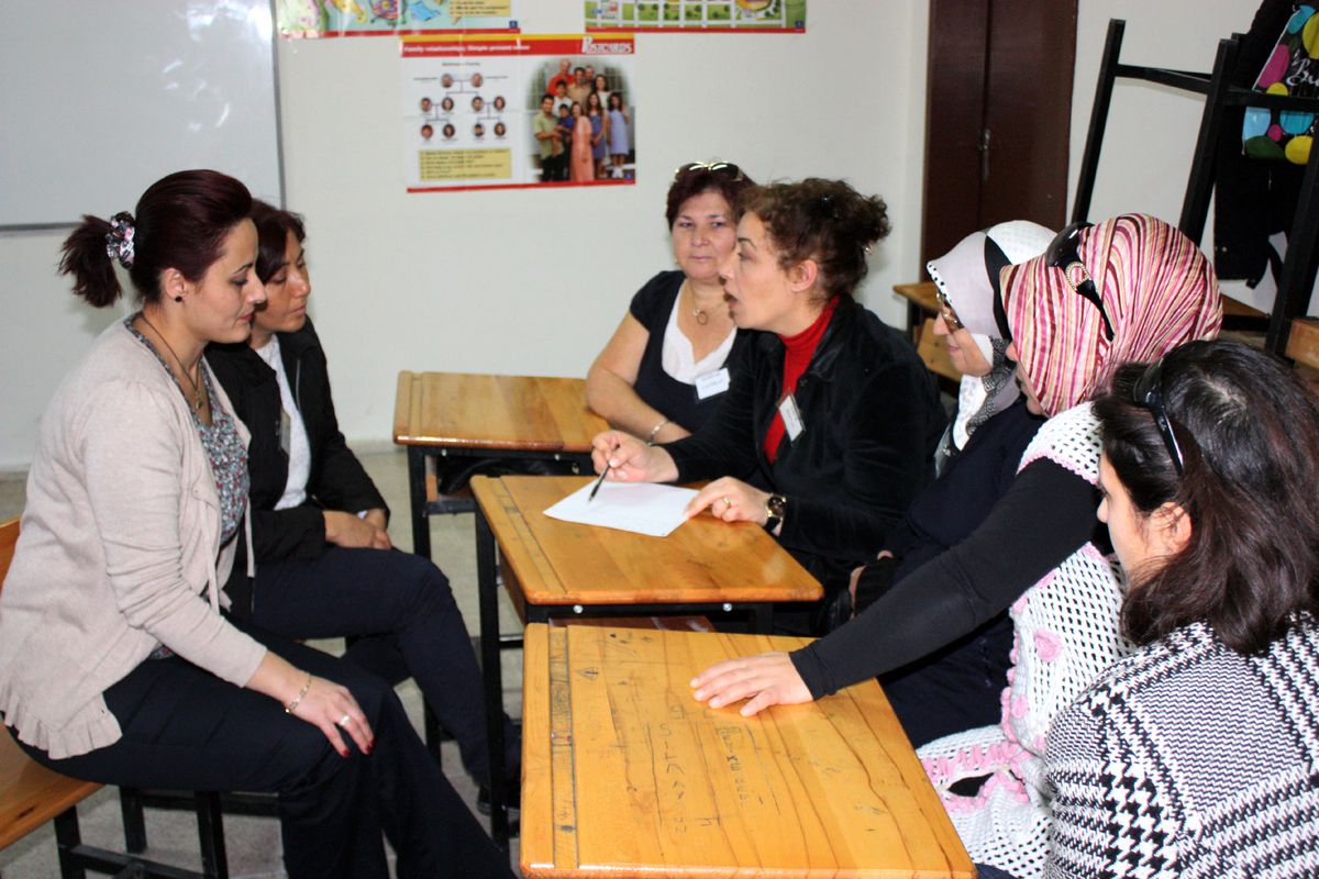 Ebeveynler Sertifikalarını Aldı