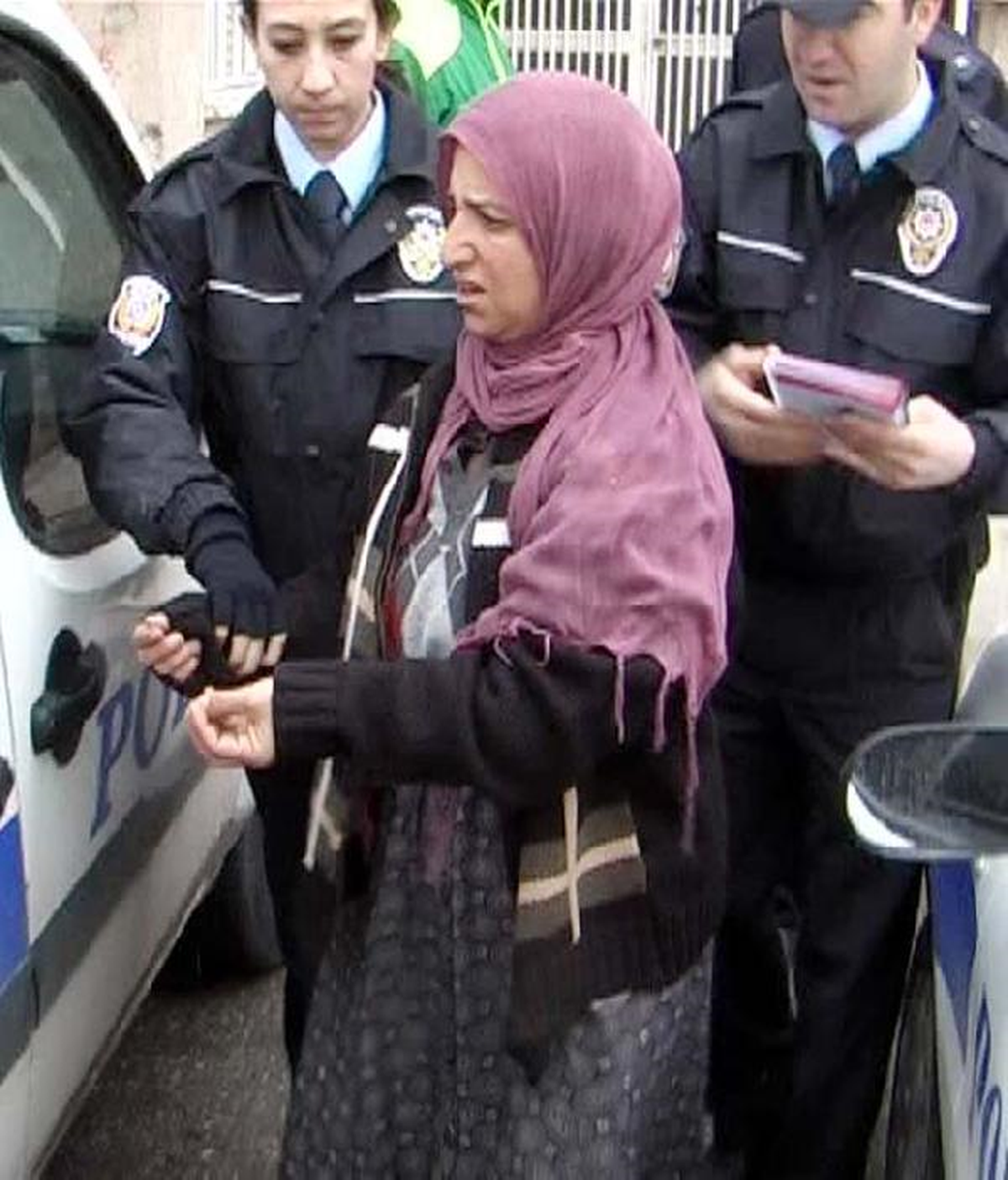 Hırsızlık Şüphelisi Kadın Yakalandı