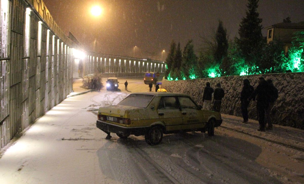 Karabük\'te Kar Esareti